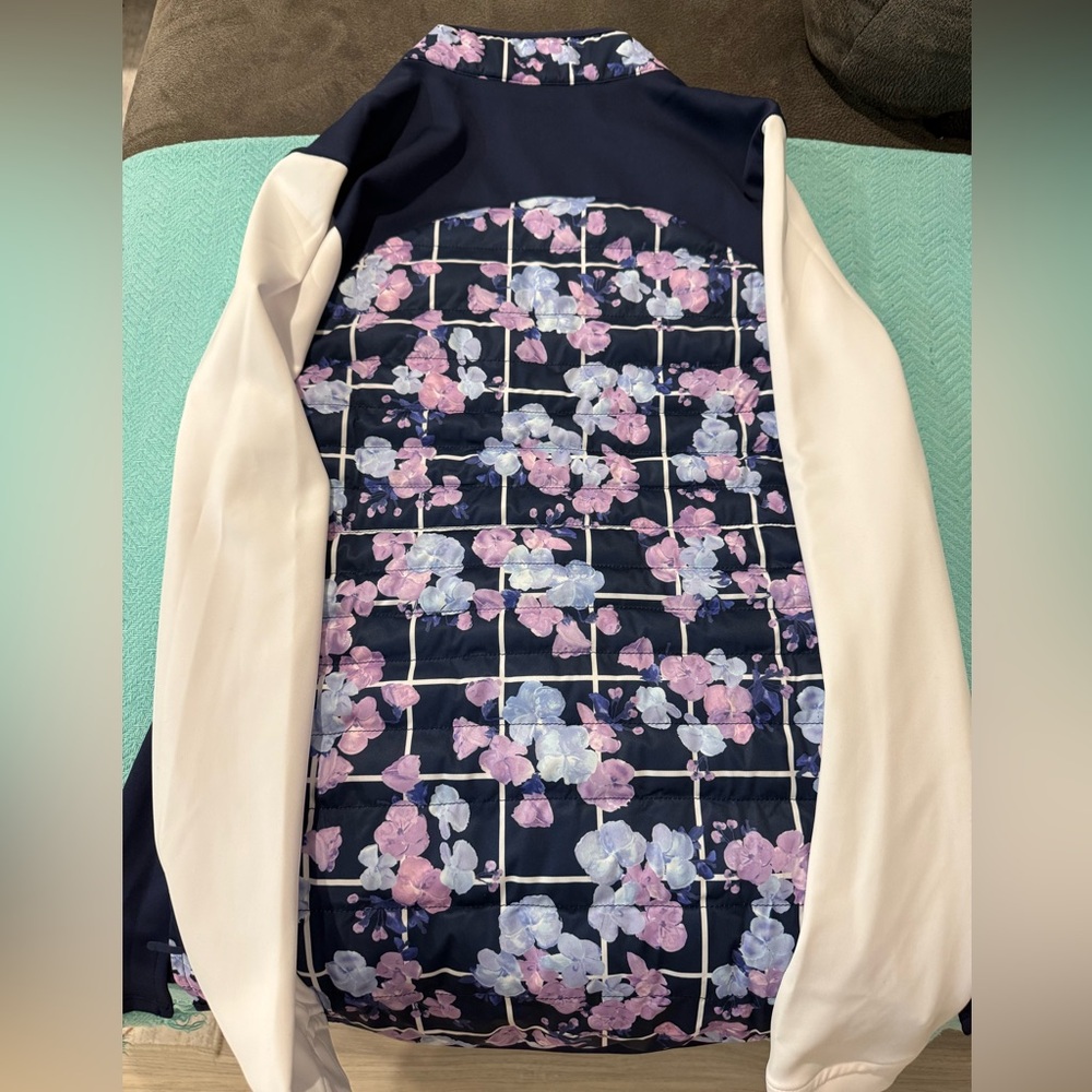Beautiful Women’s Peter Millar Jacket! - Picture 5 of 5